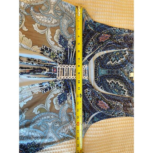 One World Live & Let Live Embroidered Printed Boho Blue Handkerchief Hem Tank M - Picture 6 of 13